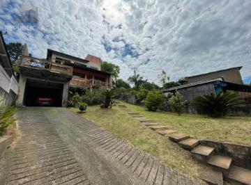 Casa · 122m² · 2 Quartos · 3 Vagas · Casa à venda em Belém Novo – Vista deslumbrante para o Guaíba!