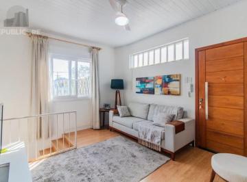 Casa · 90m² · 3 Quartos · 2 Vagas · Casa de 3 dormitórios com 90m² à venda no Bairro Medianeira