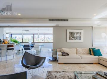 Apartamento · 201m² · 3 Quartos · 3 Vagas · Espetacular apartamento 3 suítes 3 vagas com infra completa no Moinhos de Vento