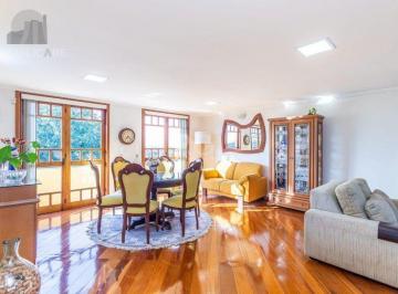 Casa · 247m² · 3 Quartos · 5 Vagas · Casa à venda - em Teresópolis