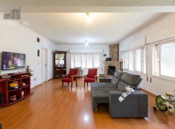 Casa · 273m² · 4 Quartos · 3 Vagas · Casa à venda - em Medianeira