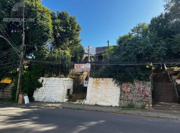 Casa · 90m² · 3 Quartos · Terreno de 326m², com 02 casas de Madeira em excelentes condições, Passo d'areia
