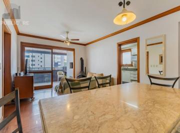 Apartamento · 96m² · 3 Quartos · 3 Vagas · Apartamento com 3 quartos, 1 suíte, 3 vagas e elevador no Bairro São João.