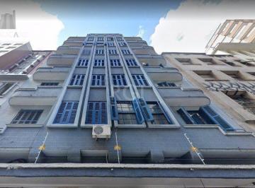Apartamento · 92m² · 2 Quartos · Apartamento no Centro de 2 dormitórios