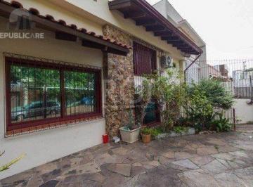 Casa · 300m² · 4 Quartos · 4 Vagas · Casa para Venda de 3 dormitórios 6 vagas no bairro Chácara das Pedras