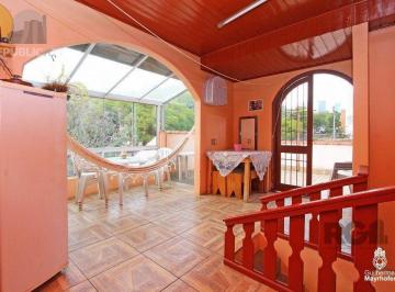Casa · 164m² · 3 Quartos · 2 Vagas · Casa de 250m² Para comprar no Bairro Mont Serrat  Por R$1.120.000,00