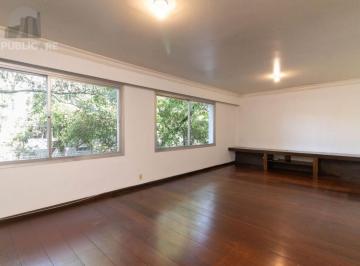 Apartamento · 152m² · 3 Quartos · 2 Vagas · Apartamento de 3 dormitórios, suíte, duas vagas e elevador no bairro Rio Branco