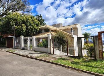 Casa · 363m² · 3 Quartos · 4 Vagas · Casa sobrado com 300m² na Vila Nova de 3 dormitórios e 4 vagas