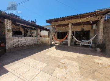 Casa · 100m² · 4 Quartos · 3 Vagas · Casa à venda - na Restinga