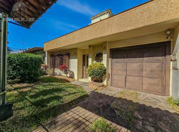 Casa · 120m² · 3 Quartos · 2 Vagas · Casa Térrea 3 dormitórios - Excelentes Condições!