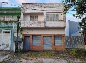 Casa · 215m² · 3 Quartos · 6 Vagas · Casa/Sobrado  com apartamento e loja, estacionamento, a venda no Bairro Jardim I