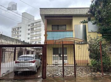 Casa · 500m² · 3 Quartos · 3 Vagas · Terreno amplo com 690m², com duas casas construídas para moradia ou investyirdor