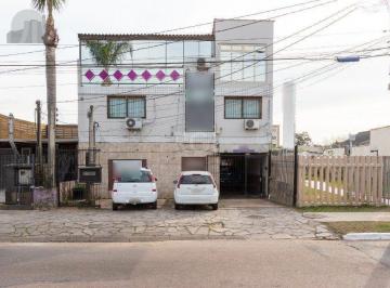 Casa · 300m² · 3 Quartos · 3 Vagas · Sobrado para Venda - 300m², 3 dormitórios, sendo 1 suites, 3 vagas - Cavalhada