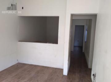 Casa · 41m² · 2 Quartos · 1 Vaga · Casa com 2 dorm.  de  alvenaria em região arborizanada.