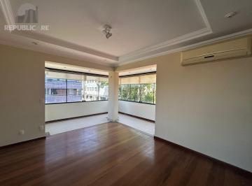 Apartamento · 172m² · 4 Quartos · 2 Vagas · Apartamento 4 dormitórios • 172 m² privativos • Suíte com hidromassagem • Jardim