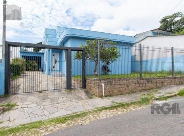 Casa · 312m² · 5 Quartos · 8 Vagas · Casa, 5 dormitórios, sendo 1 suíte, 312m² privativos, 8 vagas - Bairro Vila Nova