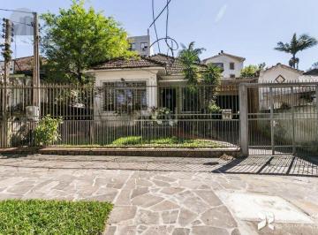 Casa · 198m² · 3 Quartos · 4 Vagas · Casa para Venda - 198m², 3 dormitórios, sendo 1 suites, 4 vagas - Petrópolis