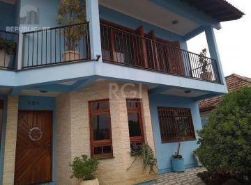Casa · 700m² · 5 Quartos · 3 Vagas · Casa à venda - no Centro