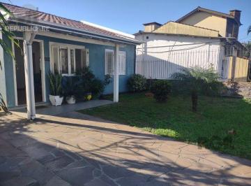 Casa · 250m² · 4 Quartos · 4 Vagas · Casa com 250m², 2 quartos, 1 suite, edícula, no bairro Nonoai