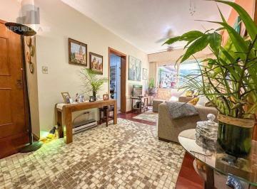 Apartamento · 118m² · 2 Quartos · 1 Vaga · Apartamento Garden para comprar no Bairro Petrópolis! Um verdadeiro refúgio!