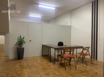SALA-COMERCIAL · CENTRO COMERCIAL COM LOJAS TÉRREAS E PÁTIO PARA ALUGAR NO CENTRO DE ESTEIO