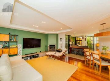 Casa · 309m² · 3 Quartos · 2 Vagas · Casa em condomínio com 3 dormitórios, revertido em 2, suíte e 2 vagas.