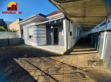 Casa · 125m² · 3 Quartos · 3 Vagas · Casa de 3 dormitórios, no bairro Glória