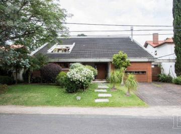 Casa · 435m² · 4 Quartos · 2 Vagas · Casa à venda - em Terraville