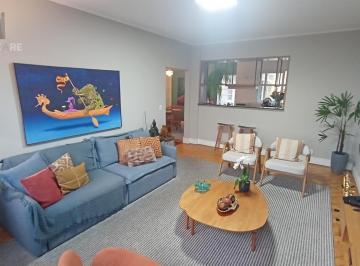 Apartamento · 122m² · 4 Quartos · 1 Vaga · Apartamento com 4 dormitórios no Centro de Porto Alegre