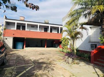 Terreno · 1500m² · Vende terreno pronto para construir, esta é a sua chance! Localizado na Avenida
