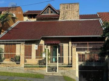Casa · 432m² · 4 Quartos · 2 Vagas · Casa com 4 dormitórios no bairro nonoai