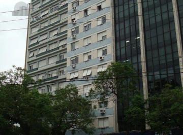 Apartamento · 104m² · 3 Quartos · 1 Vaga · Apartamento 3 quartos, suite, dep de empregada,andar alto,Bairro Centro