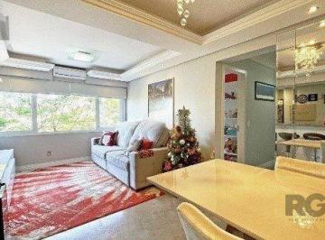 Apartamento · 68m² · 2 Quartos · 1 Vaga · Apartamento de 2 dormitórios, 1 suíte e 1 vaga de garagem coberta e escriturada