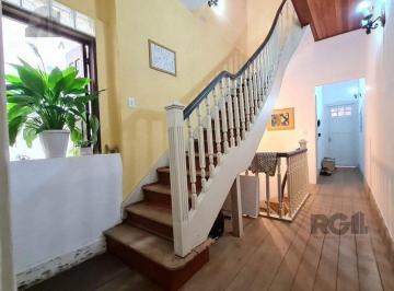Casa · 180m² · 4 Quartos · Casa sobrado no Centro de 4 dormitórios
