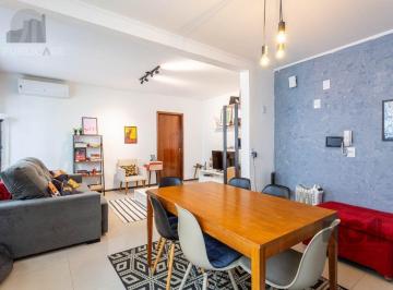 Apartamento · 84m² · 2 Quartos · 2 Vagas · Apartamento 2 dormitórios e 2 vagas de garagem no bairro Rio Branco