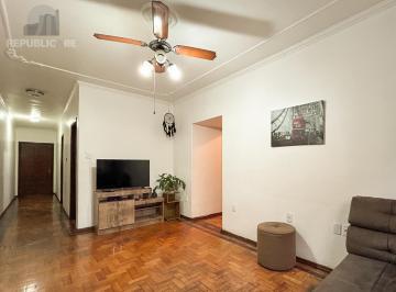 Apartamento · 96m² · 3 Quartos · Apartamento de 3 dormitórios à Venda na Rua Dona Leopoldina.
