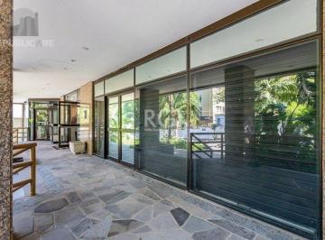 Comercial · 68m² · 1 Quarto · Loja Comercial na Av Cristóvão Colombo
