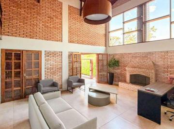 Casa · 750m² · 4 Quartos · 2 Vagas · Ql 22 04 Quartos Lago Sul Excelente para Embaixadas