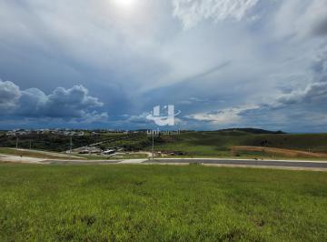 Terreno · 250m² · Imagine construir a casa dos seus sonhos cercado por natureza e lazer!