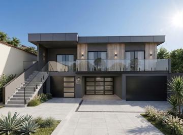 Casa · 317m² · 3 Quartos · 10 Vagas · CASA 3 QUARTOS SENDO TODO SUITE E COM CLOSET NA MELHOR LOCALIZAÇÃO DO BAIRRO TREVO .