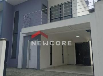 Casa · 139m² · 3 Quartos · 2 Vagas · Casa em Rua José Alfredo Moraes Gonzaga - Centro - Penha/SC
