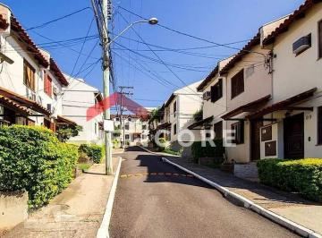 Casa · 70m² · 3 Quartos · 1 Vaga · Casa de condomínio em  Avenida Monte Cristo - Vila Nova - Porto Alegre/RS