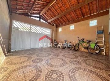 Casa · 70m² · 2 Quartos · 2 Vagas · Casa em  Avenida Milena Perutich - Melvi - Praia Grande/SP