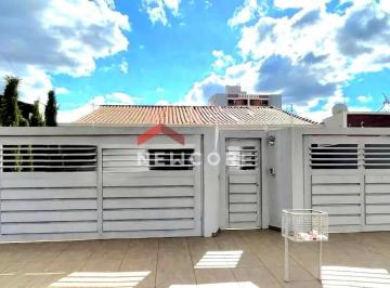 Casa · 400m² · 4 Quartos · 3 Vagas · Casa em Rua Santa Helena - Jardim Maria Izabel - Marília/SP
