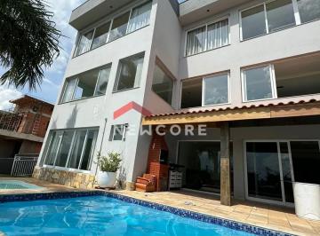 Casa · 420m² · 3 Quartos · 10 Vagas · Casa de condomínio em Pardinho - Centro - Pardinho/SP