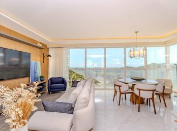 Apartamento · 151m² · 4 Quartos · 3 Vagas · Apartamento à venda no Pioneiros em Balneário Camboriú.