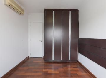 IMG_20260620_181531_000.jpeg · Agradável apartamento para venda e locação em Santa Cecília com 3 quartos, sendo 3 suítes, 156m² - r