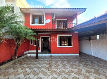 Casa · 110m² · 3 Quartos · 2 Vagas · Sobrado com 110m² privativos com piscina e churrasqueira na Harmonia em Canoas.