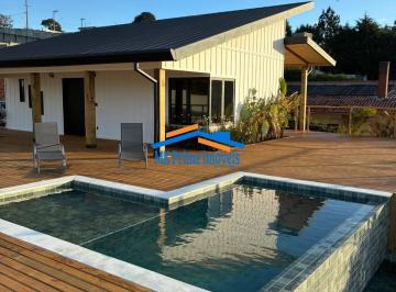 Casa · 1212m² · 1 Quarto · Oportunidade de Investimento: Cabana Gourmet Equipada/Santana de Parnaíba