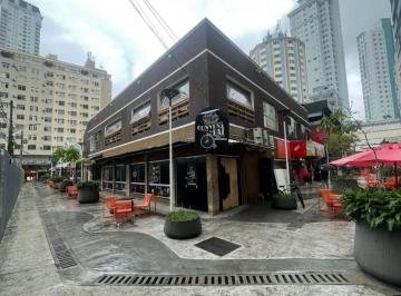 Comercial · 640m² · Oportunidade única: Sala Comercial à venda em Balneário Camboriú-SC, Centro, 1 banheiro, 1.000,00 m²